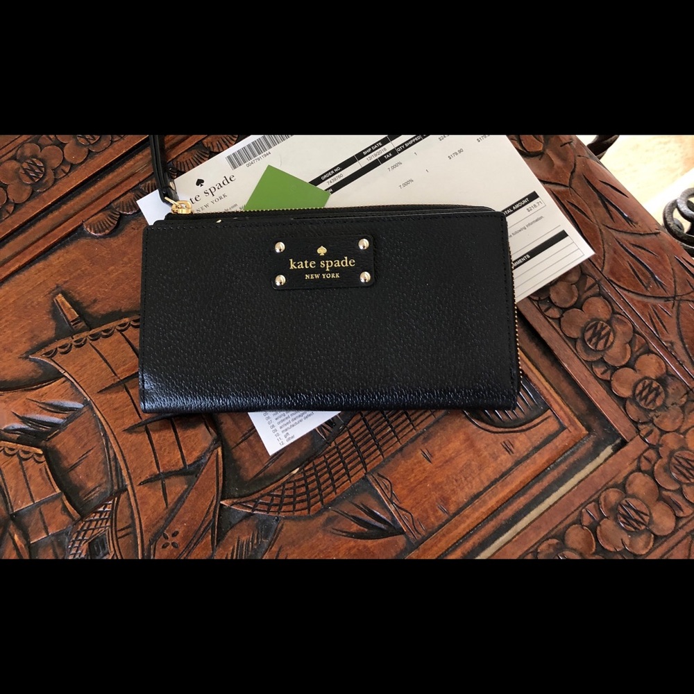 Kate Spade Layton Wallet